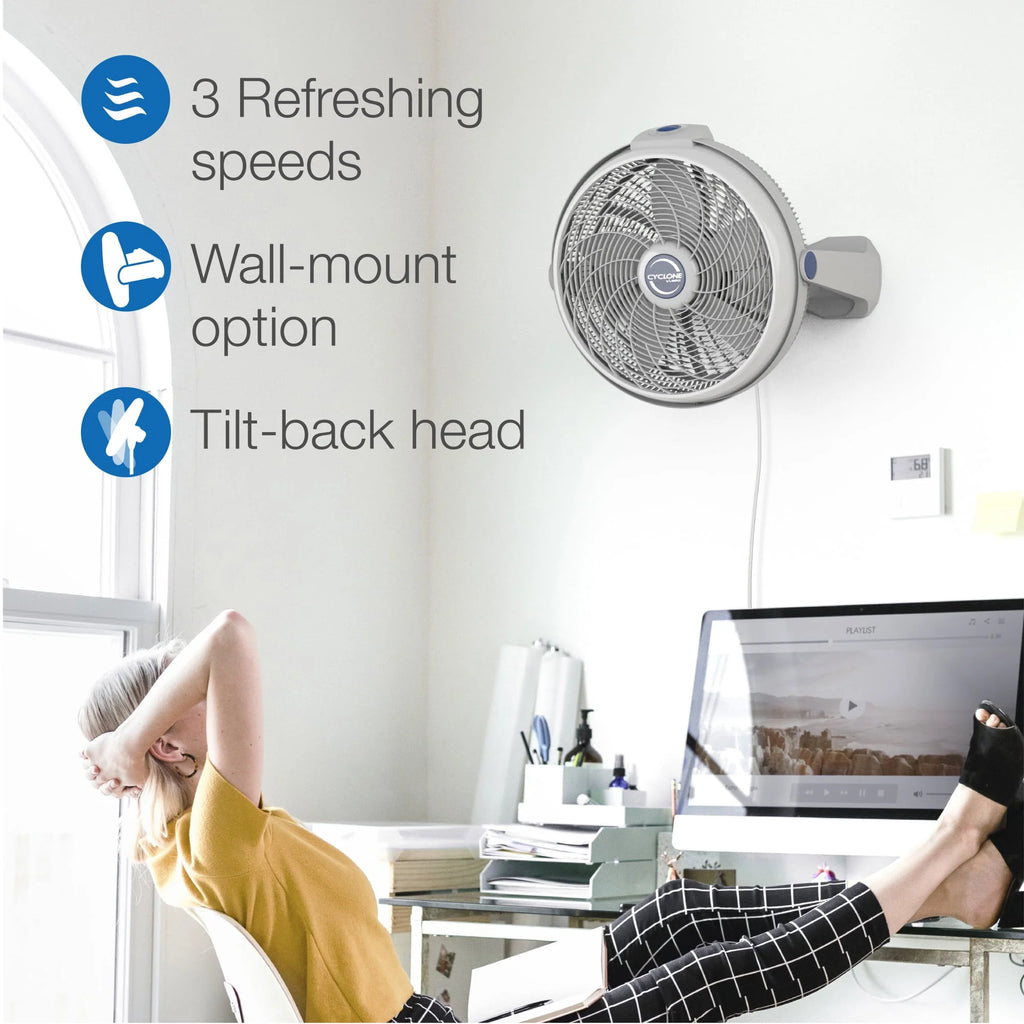 20 Inch Portable Pivoting Fan, White L857