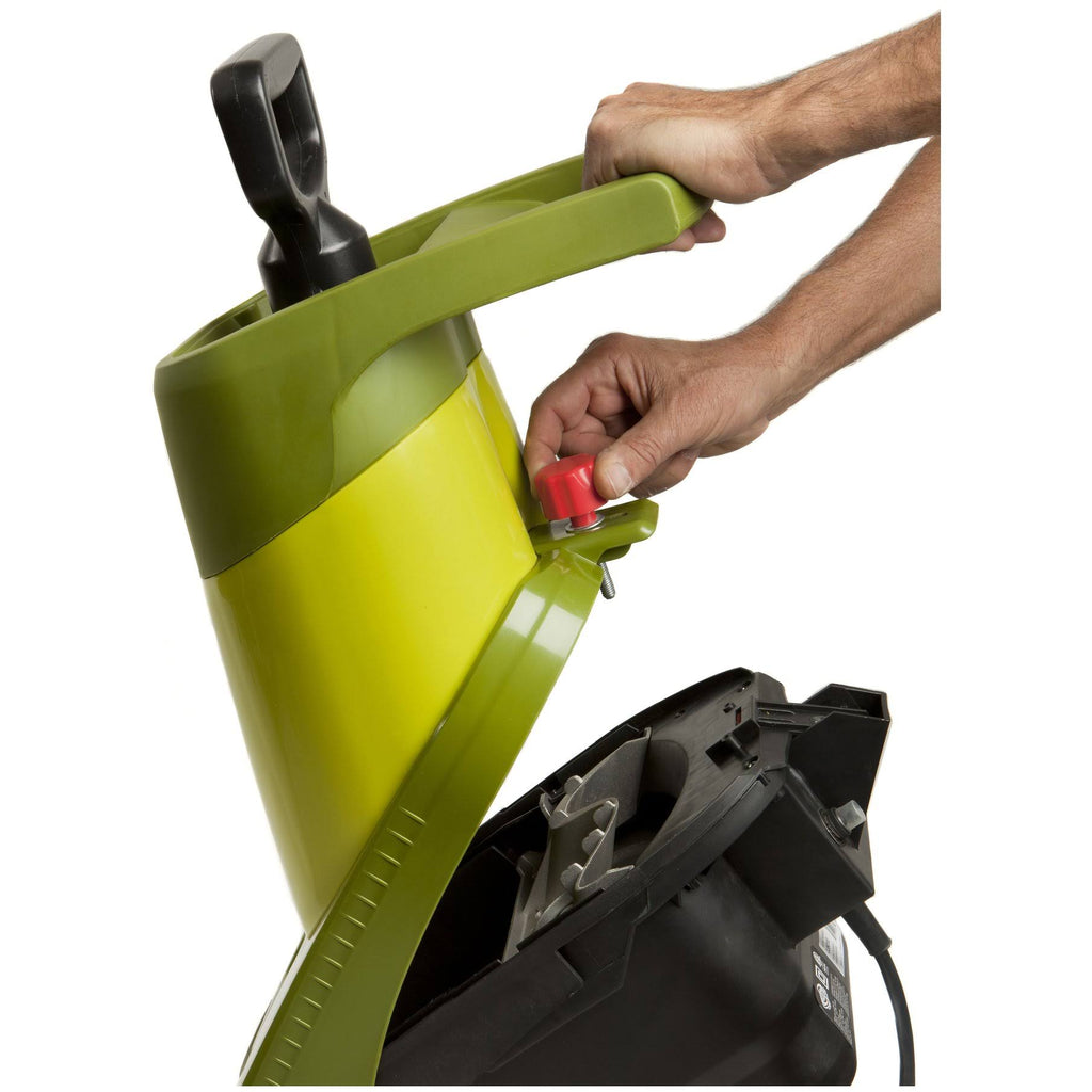 Wood Chipper and Shredder R9121