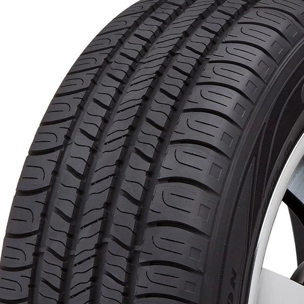 Set of 4 All-Season Tires 205/70R15 96T W7373