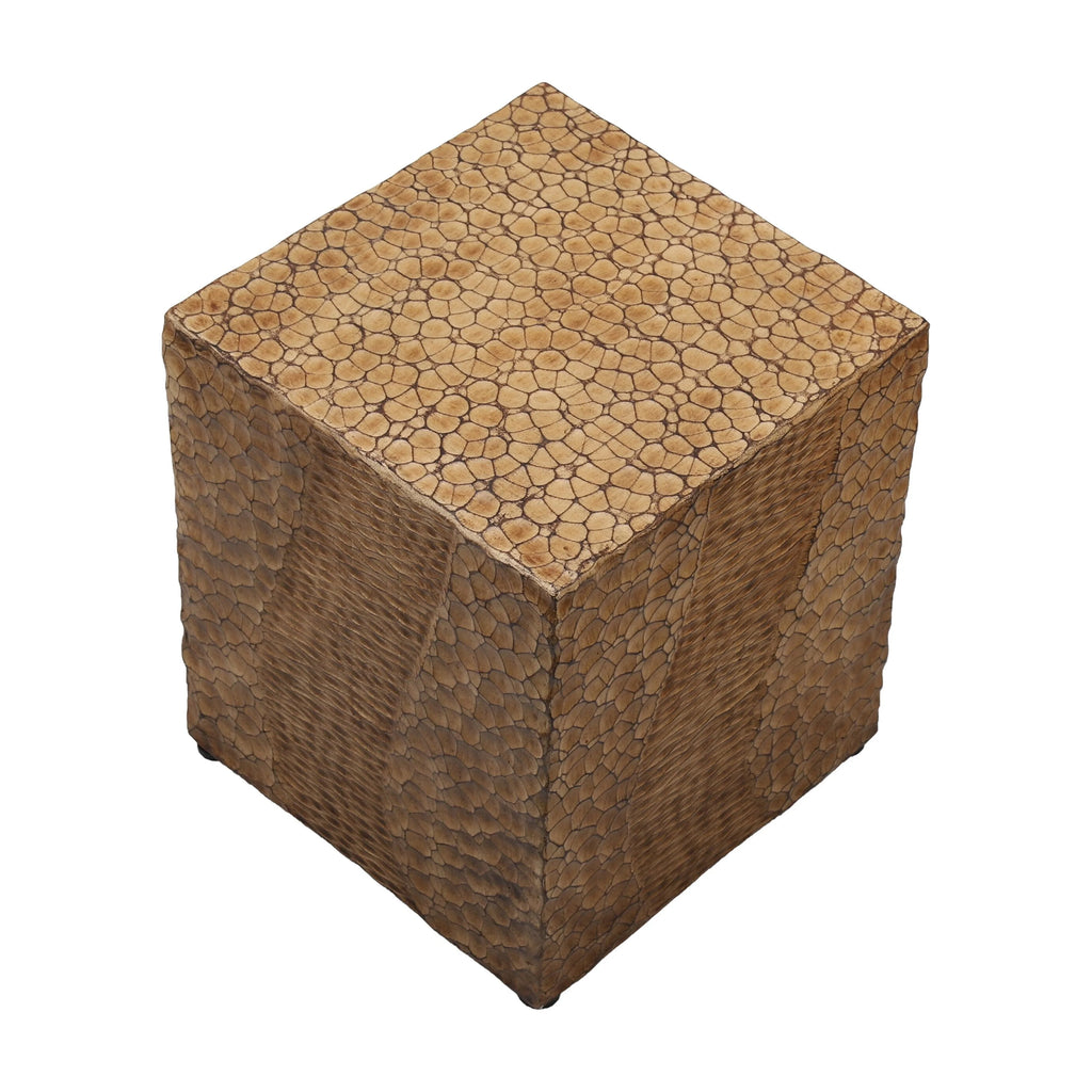 Faux Wood Side Table V581834