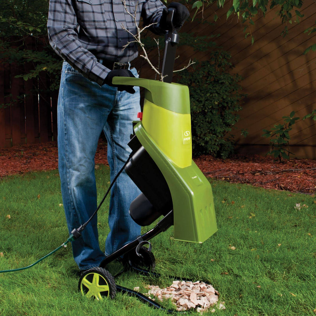 Wood Chipper and Shredder R9121
