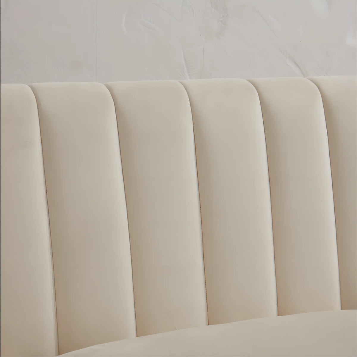 3 Seats Velvet Upholstered Sofa with Wooden Frame and Wood Legs P153