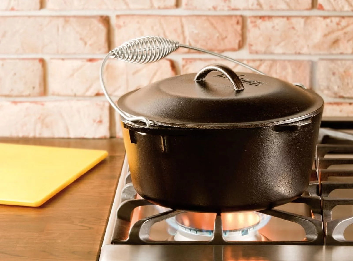 Cast Iron 5 Quart Seasoned Dutch Oven with Bail Handle S292