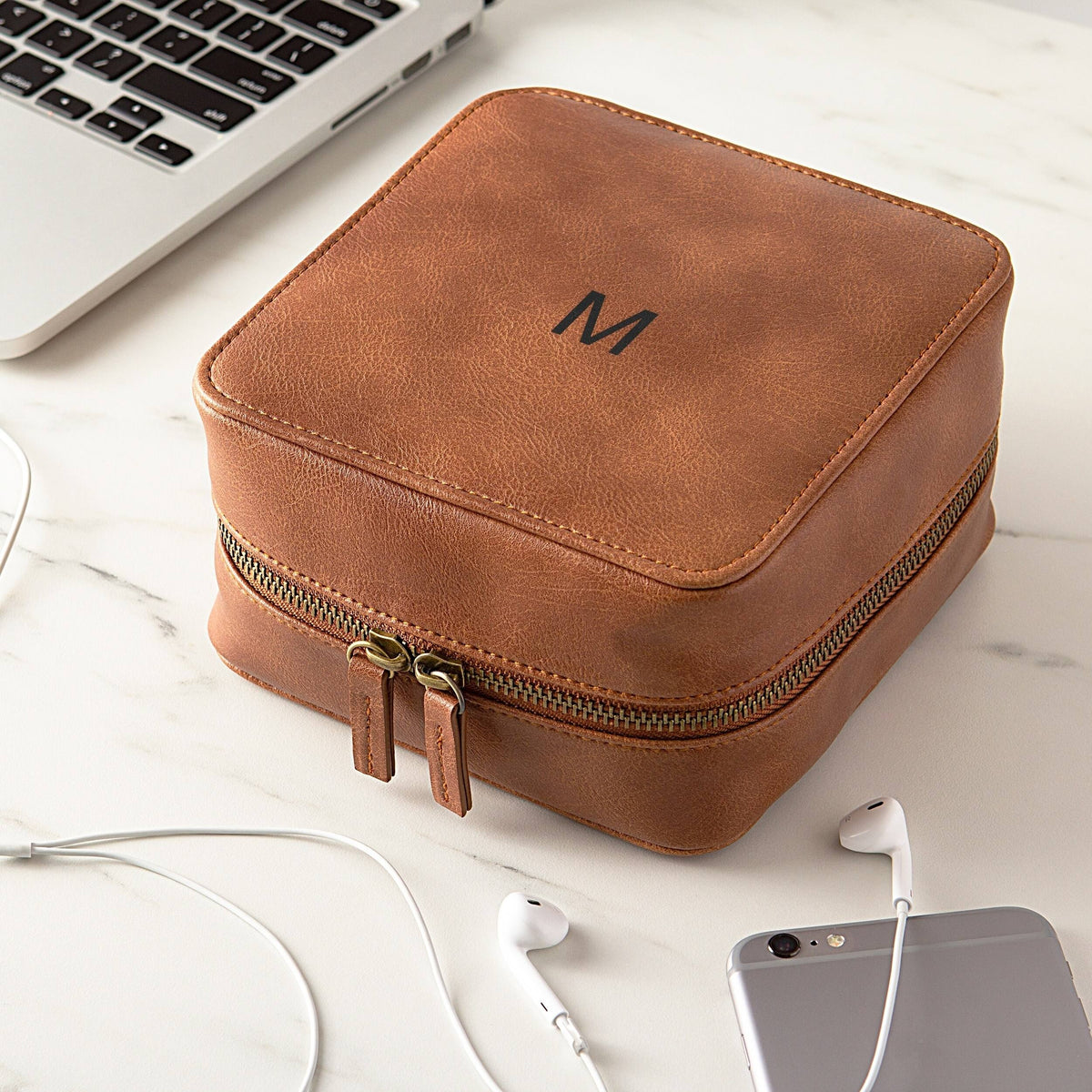 Travel Tech Case G4052