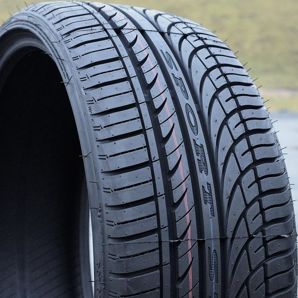 225/45ZR19 96W XL High Performance Tire D540