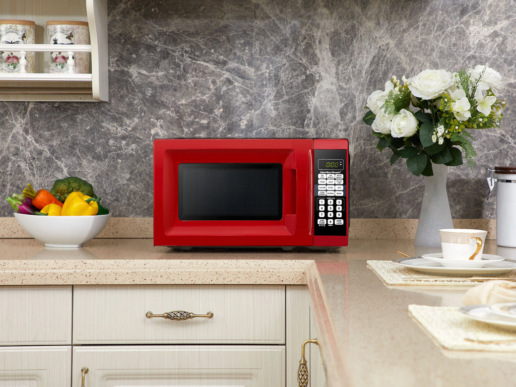 Red Microwave Oven I2982