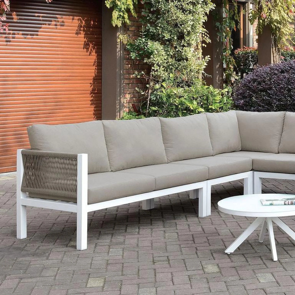 Light Taupe & White Sectional Sofa J83926