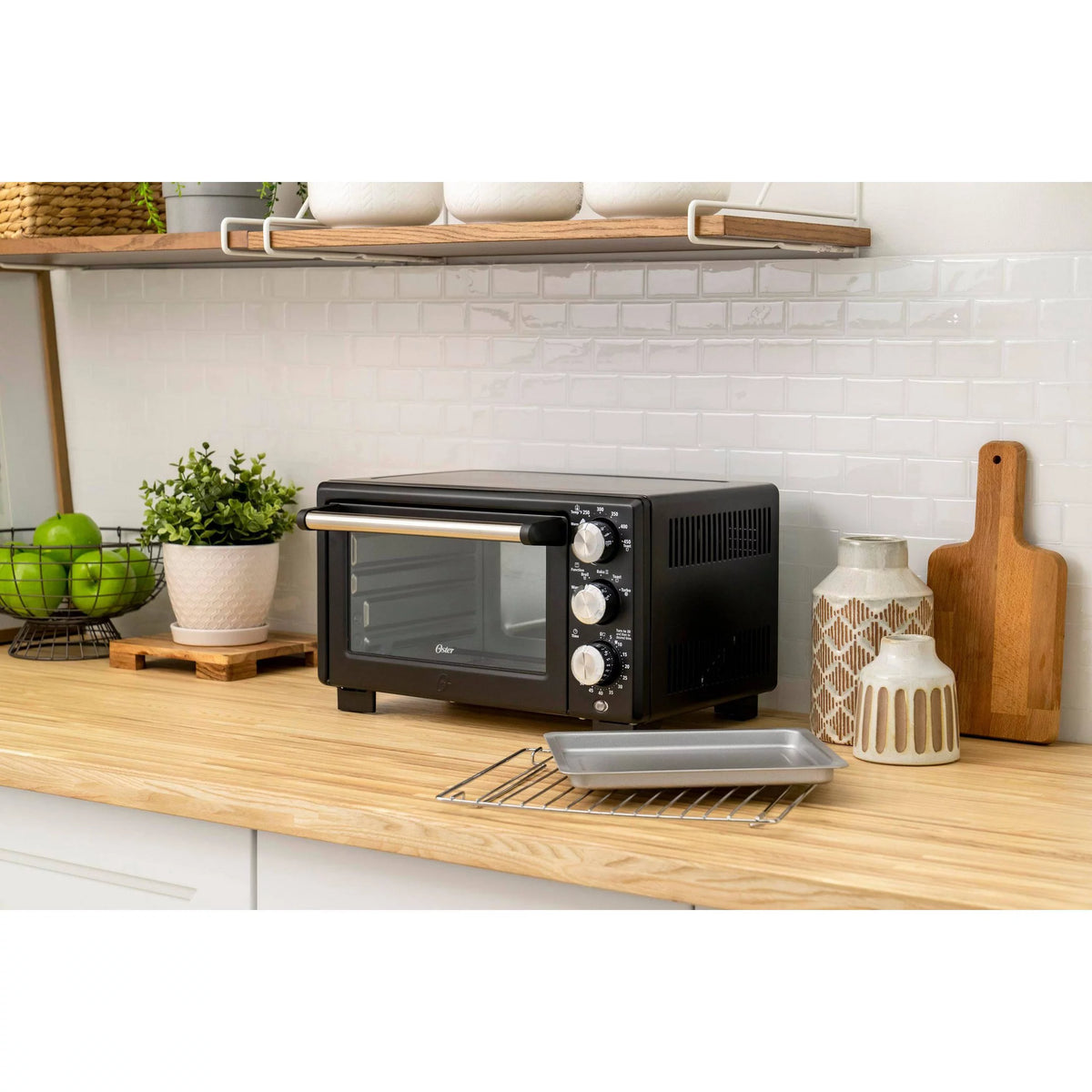 Convection 4-Slice Toaster Oven Matte Black K627